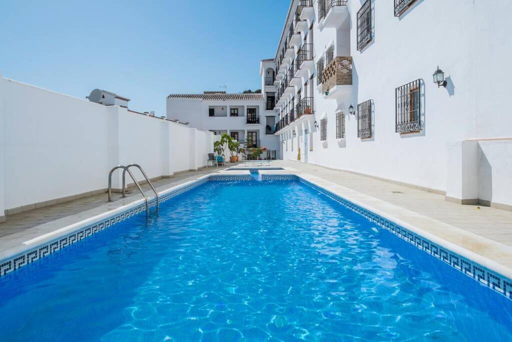 Bonito Apartamento Piscina Wifi Frigiliana Exterior foto